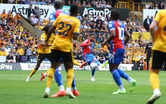 Thêm một ngôi sao bom tấn Premier League lộ diện vào hè này - Bóng Đá