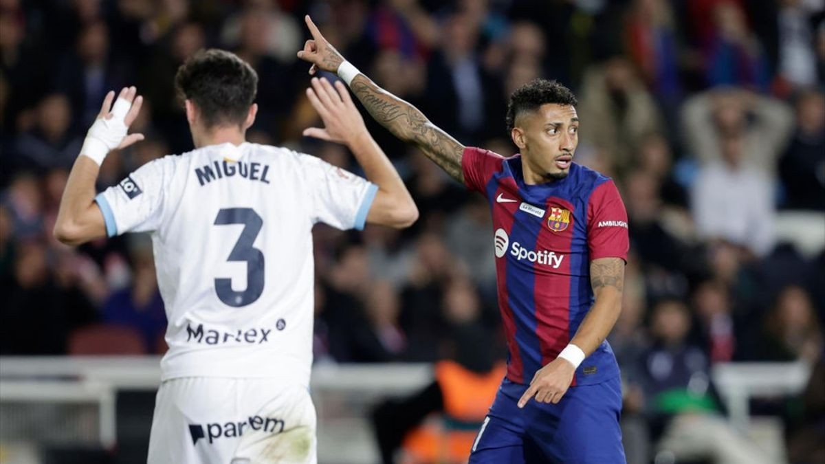 Barcelona value Raphinha at £79 million - Bóng Đá
