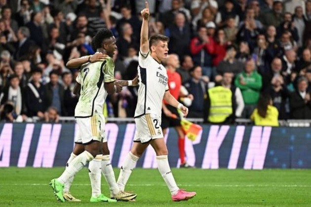 Giã Alaves 5 bàn không gỡ, Real gửi lời tuyên chiến đến Dortmund - Bóng Đá