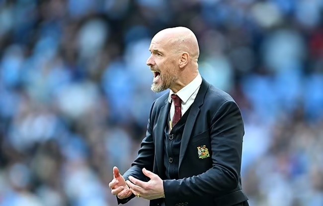 Ten Hag bắt đầu quá trình 