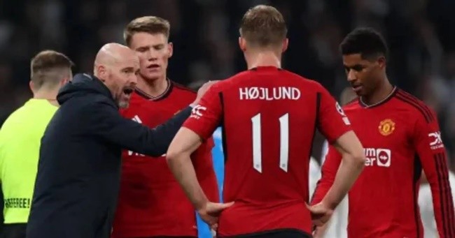 Giữ ghế nổi không Erik ten Hag? - Bóng Đá