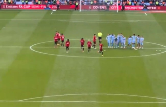 Maguire có hành động khiến Hojlund và Antony phải hổ thẹn - Bóng Đá