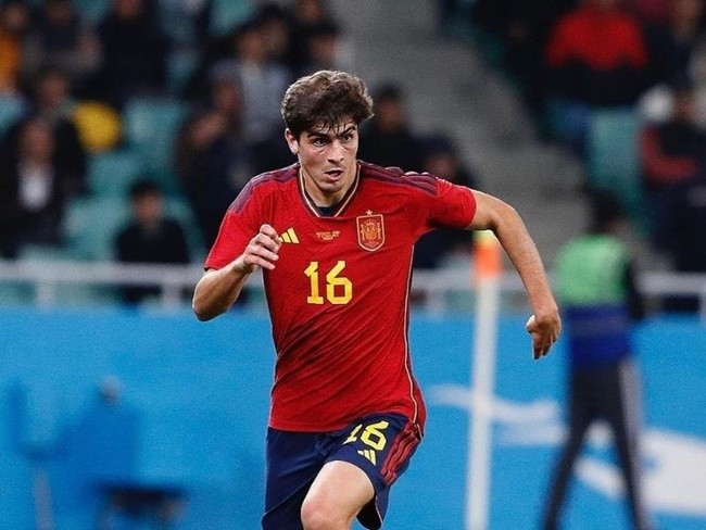 Real Madrid đã theo dõi hậu vệ Juanlu Sanchez của Sevilla trong mùa giải này - Bóng Đá