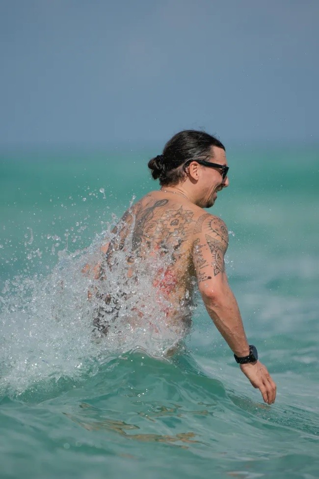Ibra nghỉ tại Florida - Bóng Đá