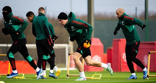 Man Utd tập - Bóng Đá