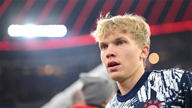 Tiền vệ trẻ mở cửa khả năng rời Bayern trong tháng 1 - Bóng Đá