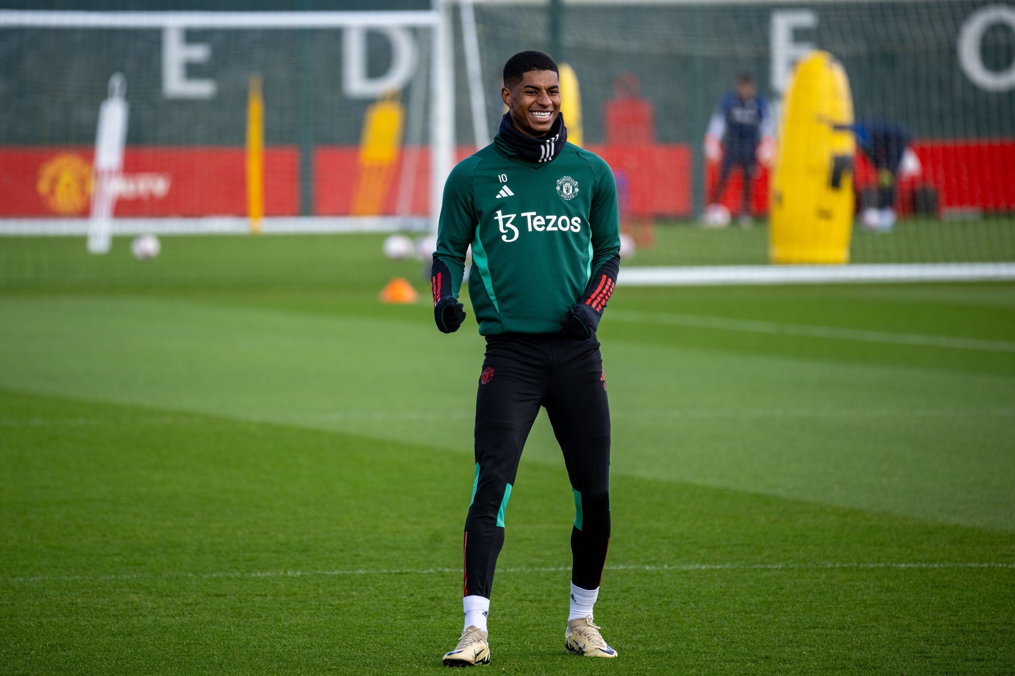 Buổi tập của Man Utd trước giờ phán quyết - Bóng Đá
