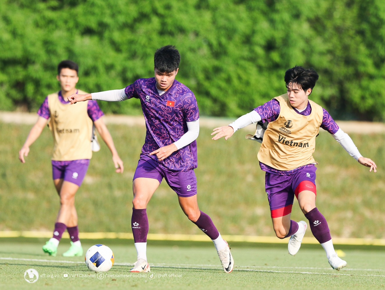 Chốt 8 đội vào tứ kết, rõ địch thủ tiềm tàng của U23 Việt Nam - Bóng Đá