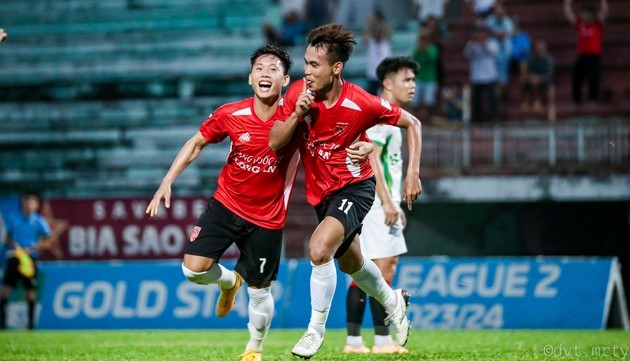 Thủng lưới phút bù giờ, Long An mất điểm cay đắng trước Bình Phước - Bóng Đá