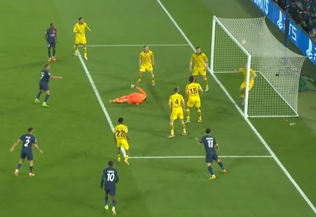 Enrique đã đúng, vận đen ám PSG - Bóng Đá