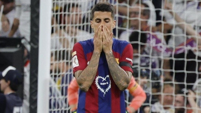 Nhìn Cancelo, Pep Guardiola đã chính xác - Bóng Đá