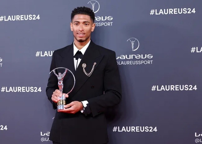 Jude Bellingham sánh vai với Tom Brady và Usain Bolt trước khi nhận giải Đột phá tại Laureus Awards - Bóng Đá
