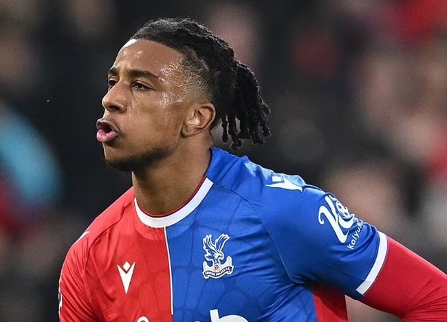 Thêm một ngôi sao bom tấn Premier League lộ diện vào hè này - Bóng Đá