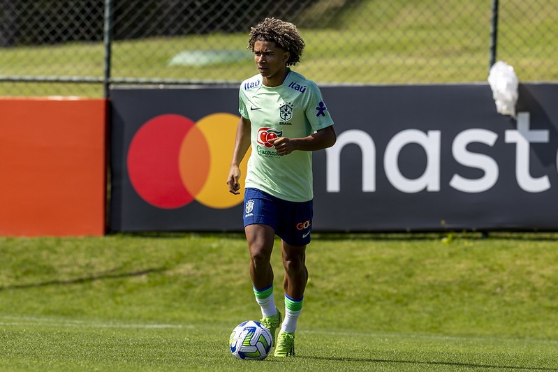 Juventus, Paris Saint-Germain, Real Madrid and Barcelona interested in Pedro Lima  - Bóng Đá
