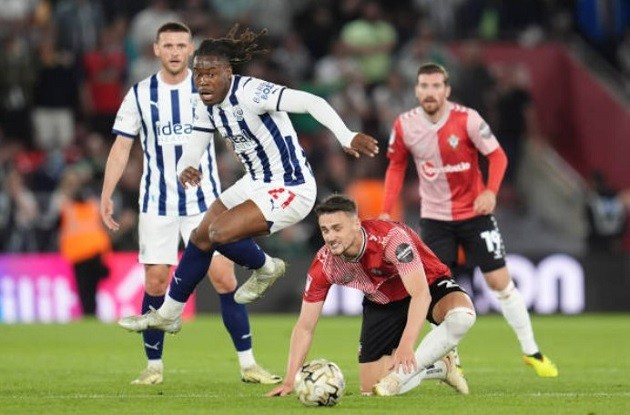 Southampton vào chung kết thăng - Bóng Đá