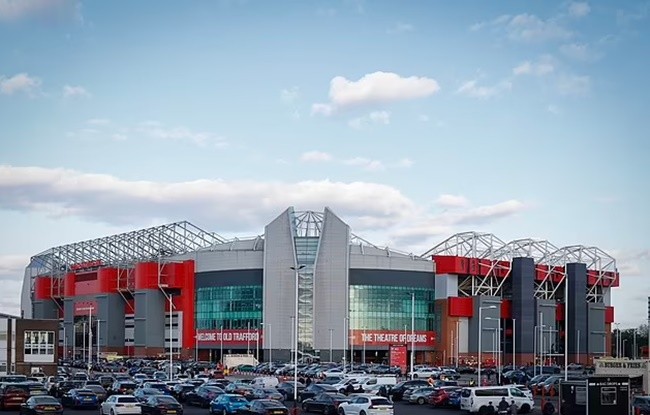 Sir Jim Ratcliffe 'tells Man United employees to work in the office or seek alternative employment' - Bóng Đá