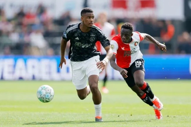 Jordan Henderson claimed Hato - Bóng Đá