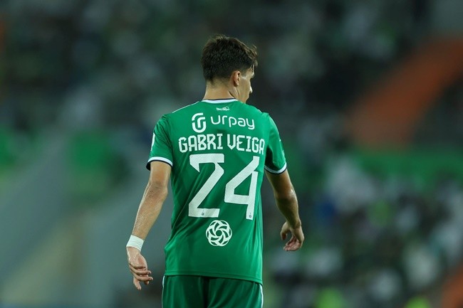 Laura Woods - Bóng Đá