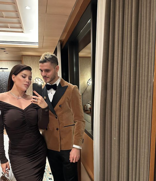 Wanda Nara khoe vòng 1 khủng ngày Icardi nhận giải - Bóng Đá