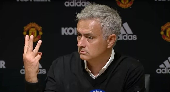 Inside Jose Mourinho's mad Man Utd reign - Bóng Đá