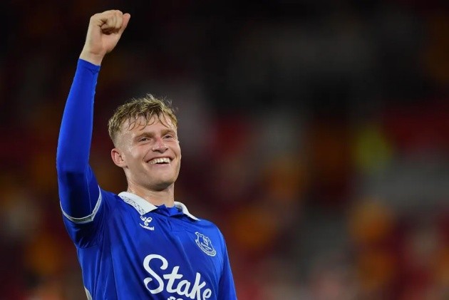 Everton vực dậy như thế nào sau khi bị trừ điểm? - Bóng Đá