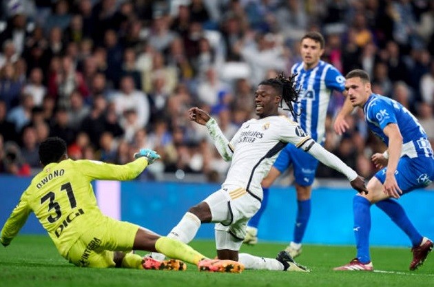 Giã Alaves 5 bàn không gỡ, Real gửi lời tuyên chiến đến Dortmund - Bóng Đá