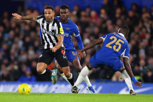 Màn trình diễn thảm họa của Badiashile - Bóng Đá