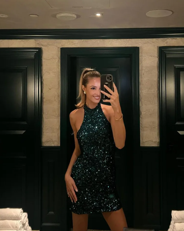 Mauro Icardi đón Giáng sinh theo cách đáng nhớ nhất - Bóng Đá