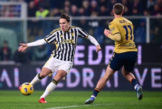 Ngôi đầu Serie A đổi chủ - Bóng Đá