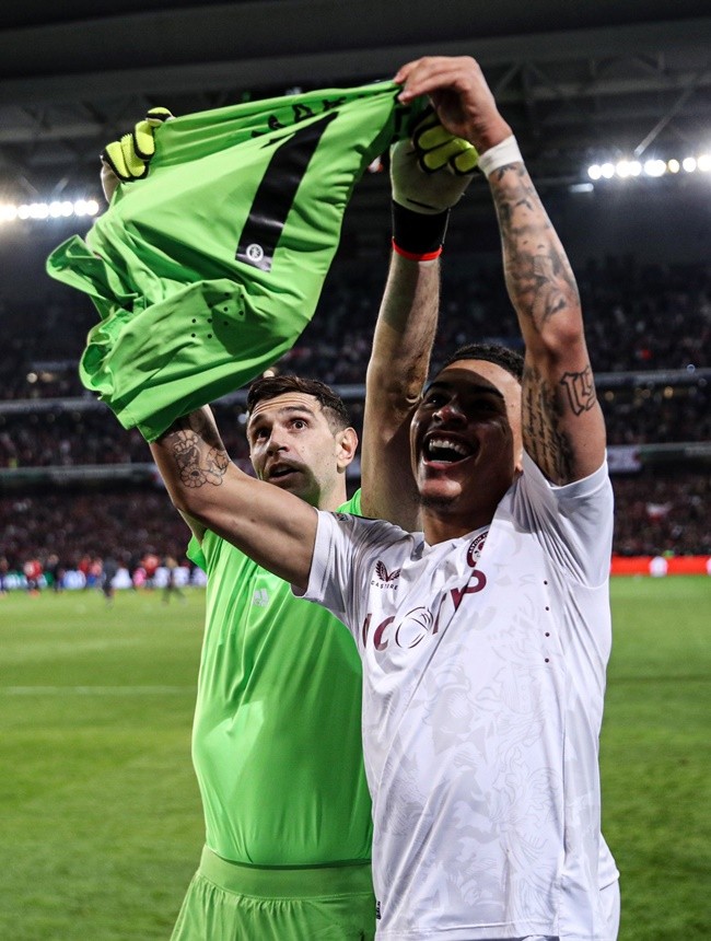 Cảnh sát trận Spurs - Arsenal - Bóng Đá