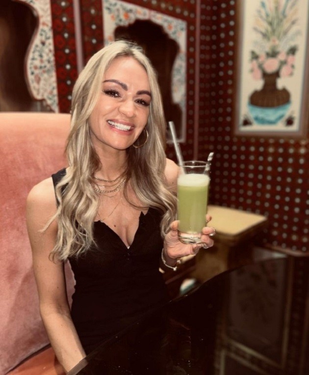 Laura Woods chiếm sóng ở Bernabeu - Bóng Đá