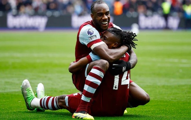 Ảnh Liv - Bóng Đá