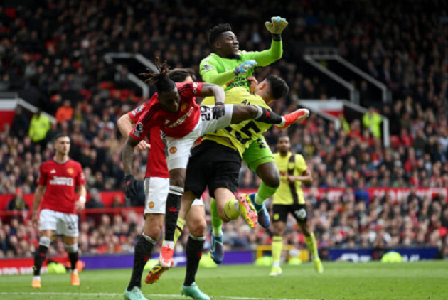 2 trận 18 key pass, đội trưởng vẫn không cứu được Man Utd - Bóng Đá