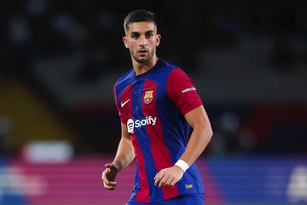 Sancho, Phillips, Torres...10 cầu thủ cần ra đi vào tháng Một - Bóng Đá