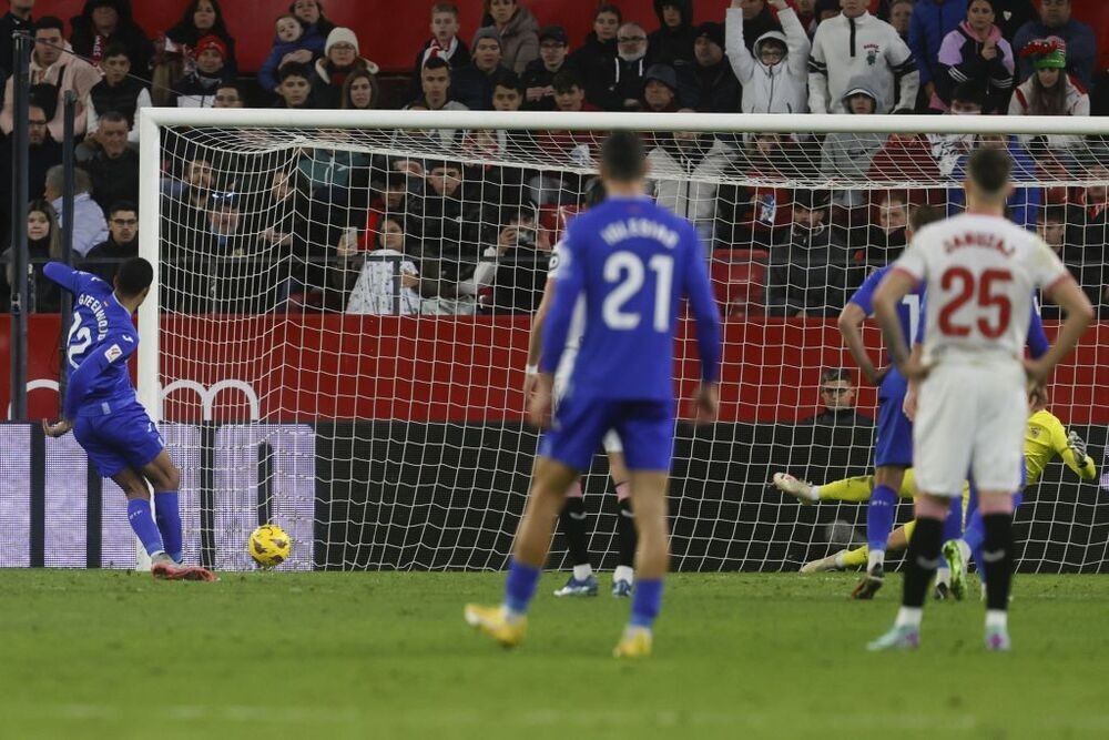 Ghi bàn thắng gây sửng sốt, Greenwood giúp Getafe thắng 3-0 - Bóng Đá