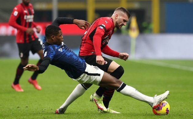 Liệu Denzel Dumfries có xứng đáng với mức giá 30 triệu euro - Bóng Đá