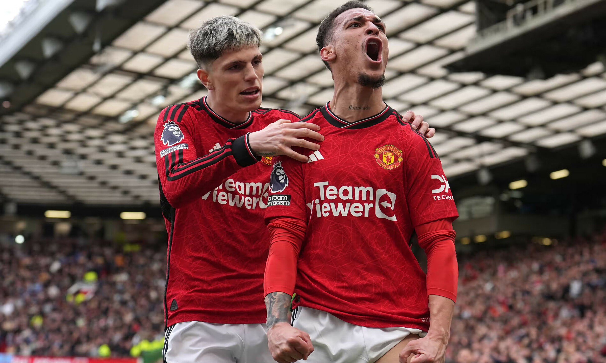 Hai quyết định tự hủy ở Old Trafford - Bóng Đá