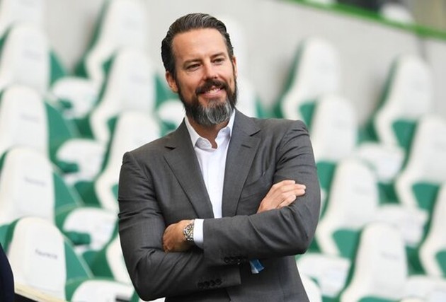 Sếp lớn Arsenal khiến cổ động viên 