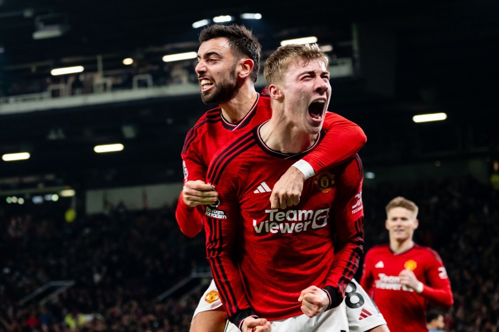 Manchester United - Aston Villa 4h50- 5h20 - Bóng Đá