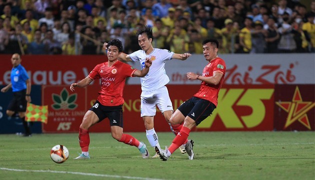 Vòng 17 V-League: Đợi HAGL bùng nổ; Tiến sát ngôi vương - Bóng Đá