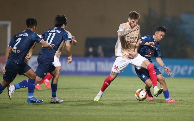 HAGL và CAHN, hai hoàn cảnh, một số phận - Bóng Đá