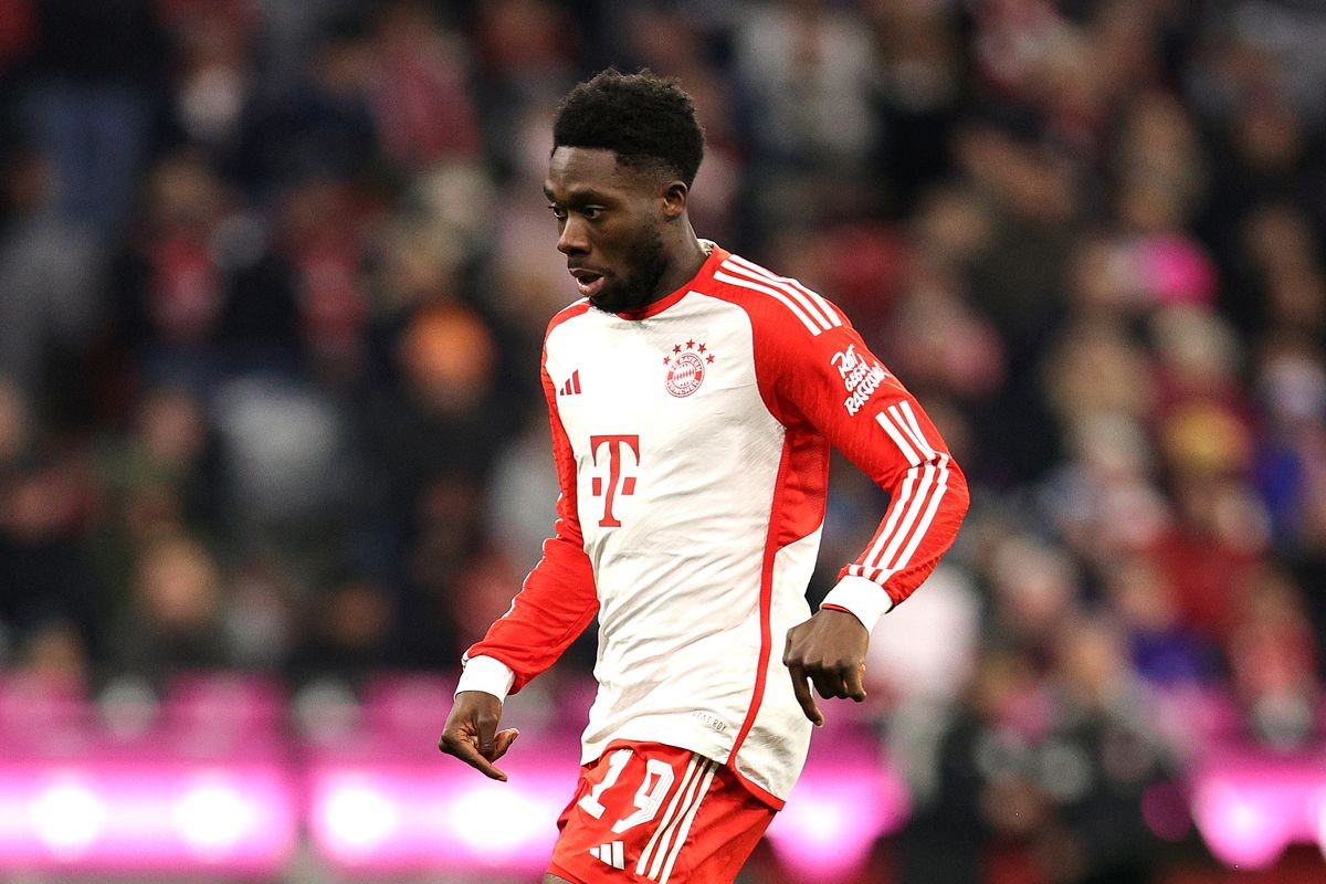 PSG sẽ phải tìm mọi cách để có được Davies - Bóng Đá