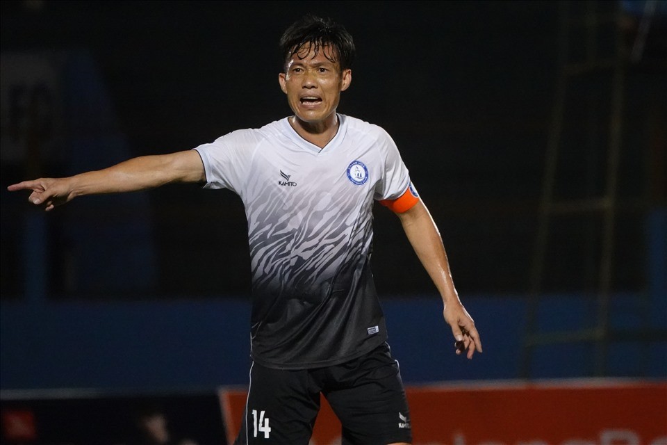 Cựu đội trưởng tuyển Việt Nam trở lại, giải cứu CLB V-League - Bóng Đá