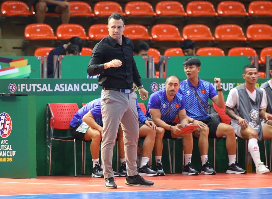 Vào tứ kết giải châu Á, HLV ĐT Futsal Việt Nam nói gì? - Bóng Đá