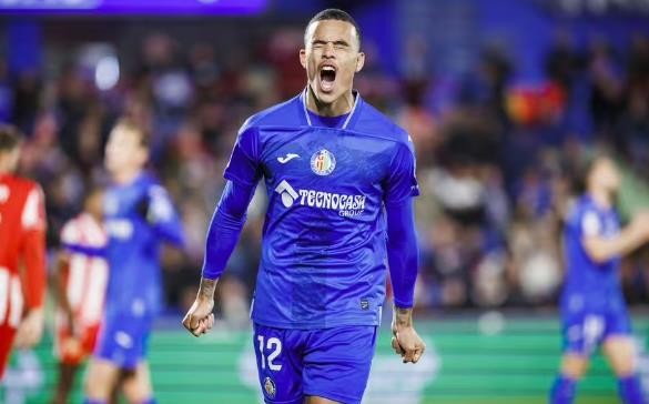 Barca trao áo số 10 của Messi cho Greenwood - Bóng Đá