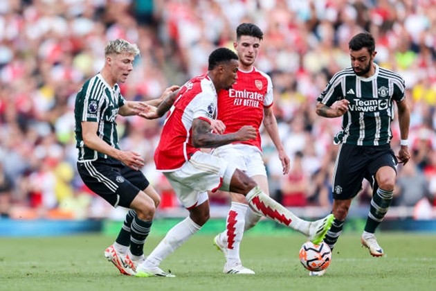 Người cũ muốn M.U học theo Arsenal - Bóng Đá