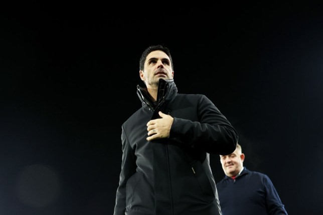 Mikel Arteta responds to Pep Guardiola claiming Man City will beat Arsenal to Premier League title - Bóng Đá