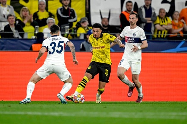 Owen Hargreaves: Sancho vượt trội hơn Mbappe - Bóng Đá