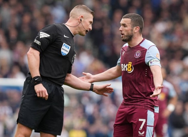 Chelsea hủy diệt West Ham, Villa giúp Tottenham nuôi hy vọng - Bóng Đá