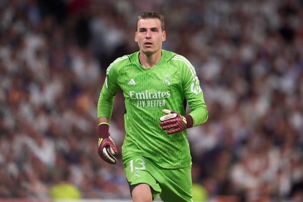 3 lý do Real Madrid nên sử dụng Courtois thay vì Lunin trong trận đấu với Dortmund - Bóng Đá